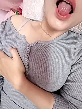 Snapshot of 2_sex chatting on February 19, 2026, 2:13 pm 2 sex online show from February 19, 2026, 2:13 pm