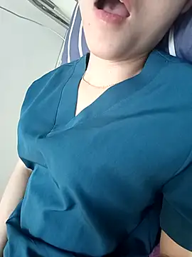 2 sex online show from April 22, 2026, 4:48 am
