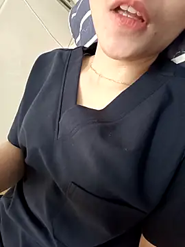 2 sex online show from May 4, 2026, 4:30 am