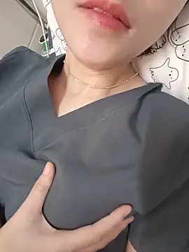 2 sex online show from June 17, 2026, 4:26 am