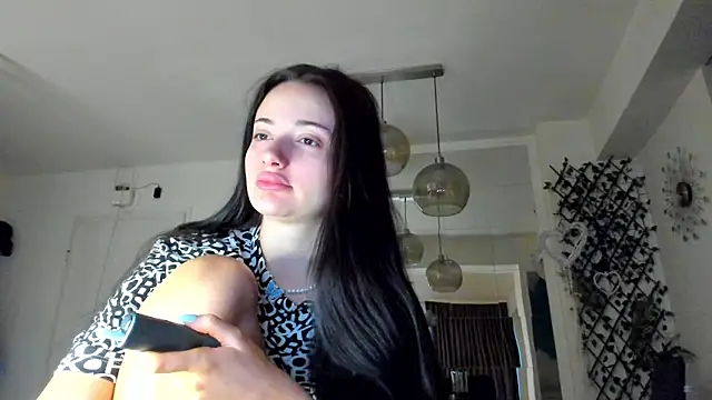 Snapshot of IreneVON chatting on February 28, 2026, 5:19 am IreneVON online show from February 28, 2026, 5:19 am