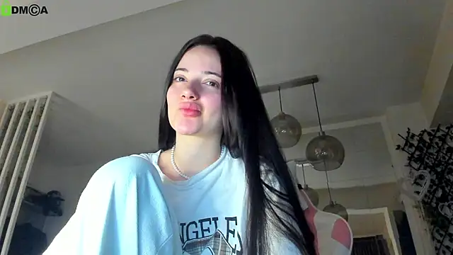 Snapshot of IreneVON chatting on March 20, 2026, 4:06 am IreneVON online show from March 20, 2026, 4:06 am