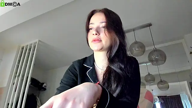 Snapshot of IreneVON chatting on May 2, 2026, 3:55 am IreneVON online show from May 2, 2026, 3:55 am