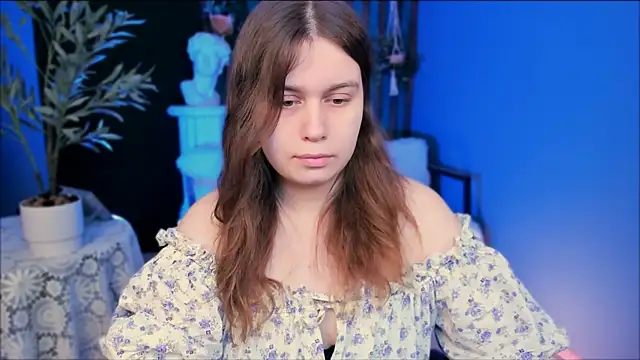 FioraMarmoris online show from March 20, 2026, 6:07 am