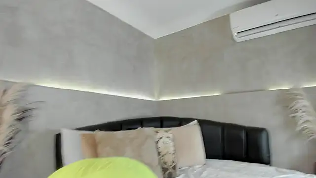 Nicol Lopez 1 online show from October 27, 2025, 10:03 pm