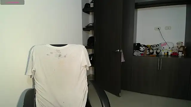 venelope1 online show from February 25, 2026, 2:21 am