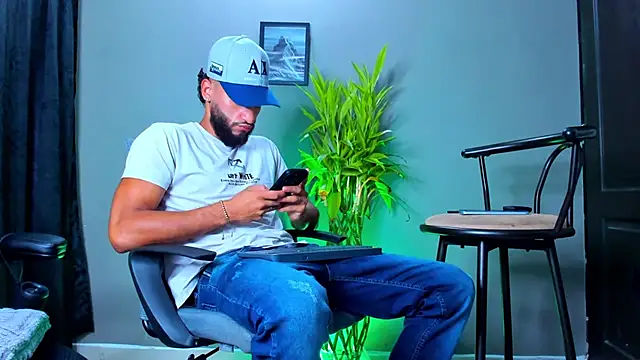 Damian 022 online show from November 10, 2025, 11:09 am