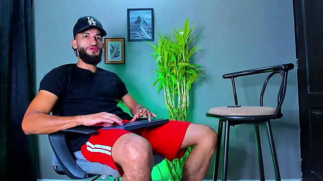Damian 022 online show from July 19, 2026, 10:41 am