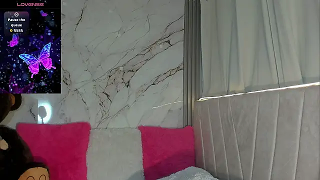 angeli sexi online show from November 7, 2025, 12:43 am