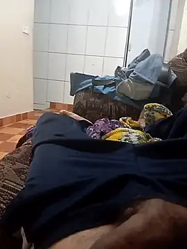 viciadoemsexo10 online show from October 16, 2025, 2:51 pm