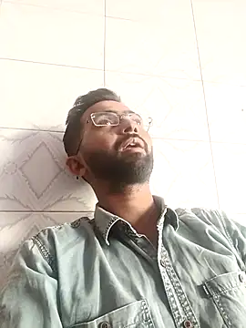 Snapshot of sagarghai07 chatting on October 25, 2025, 9:28 am sagarghai07 online show from October 25, 2025, 9:28 am