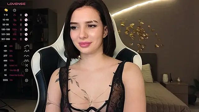 Snapshot of ammy_cummy chatting on October 27, 2025, 2:37 am ammy cummy online show from October 27, 2025, 2:37 am