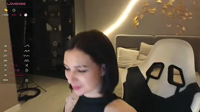 Snapshot of ammy_cummy chatting on October 28, 2025, 11:03 am ammy cummy online show from October 28, 2025, 11:03 am