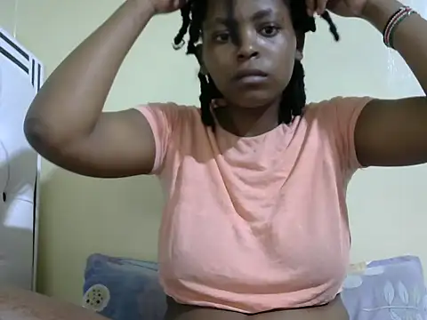 Snapshot of nelly_shyn chatting on September 26, 2025, 1:15 pm nelly shyn online show from September 26, 2025, 1:15 pm