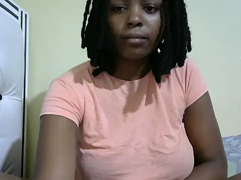 Snapshot of nelly_shyn chatting on October 11, 2025, 8:40 pm nelly shyn online show from October 11, 2025, 8:40 pm