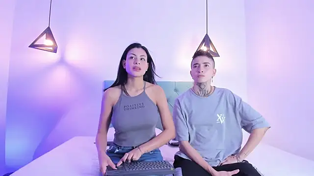 Tinny and Candy online show from December 5, 2024, 1:28 pm