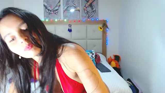 valentina hearts online show from February 25, 2025, 4:46 am