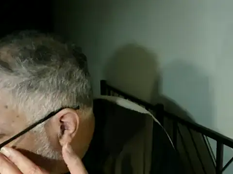 100Tauros online show from November 10, 2025, 12:31 am