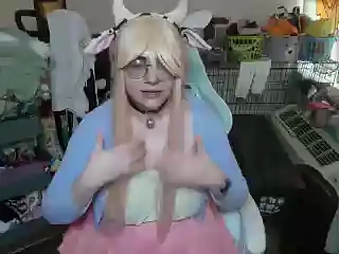 Snapshot of mochi_rainbow chatting on March 27, 2026, 7:57 pm mochi rainbow online show from March 27, 2026, 7:57 pm