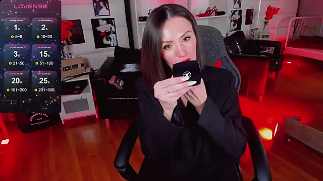 Snapshot of JacquiKim chatting on February 14, 2025, 4:04 am JacquiKim online show from February 14, 2025, 4:04 am