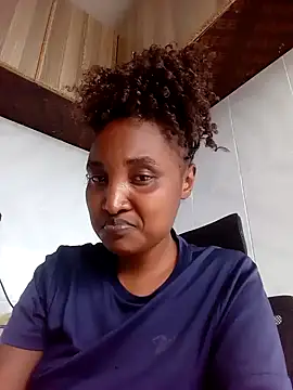 Snapshot of StacyGee24 chatting on October 29, 2025, 1:02 pm StacyGee24 online show from October 29, 2025, 1:02 pm