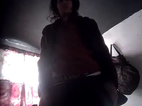 lmlfff online show from November 16, 2025, 5:07 pm