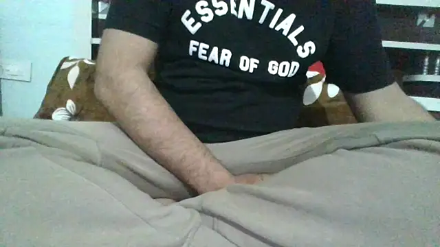 Snapshot of lovehalf08 chatting on February 7, 2025, 5:07 pm lovehalf08 online show from February 7, 2025, 5:07 pm