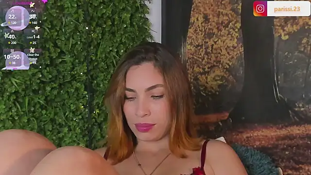 Mia Parissi online show from February 11, 2025, 7:16 pm