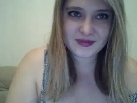 Snapshot of ParisMimi chatting on December 9, 2024, 9:17 am ParisMimi online show from December 9, 2024, 9:17 am