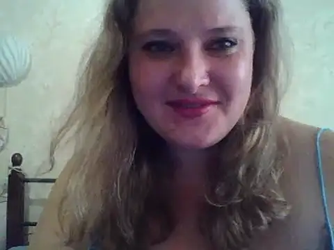 Snapshot of ParisMimi chatting on September 9, 2025, 7:30 am ParisMimi online show from September 9, 2025, 7:30 am