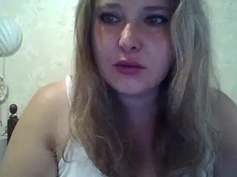 Snapshot of ParisMimi chatting on September 13, 2025, 5:29 am ParisMimi online show from September 13, 2025, 5:29 am