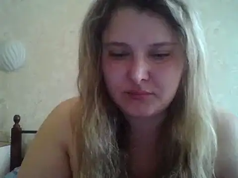 ParisMimi online show from February 25, 2026, 10:14 am