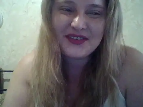 ParisMimi online show from April 11, 2026, 7:45 am