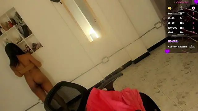 dulcemariacams online show from March 11, 2026, 1:17 pm