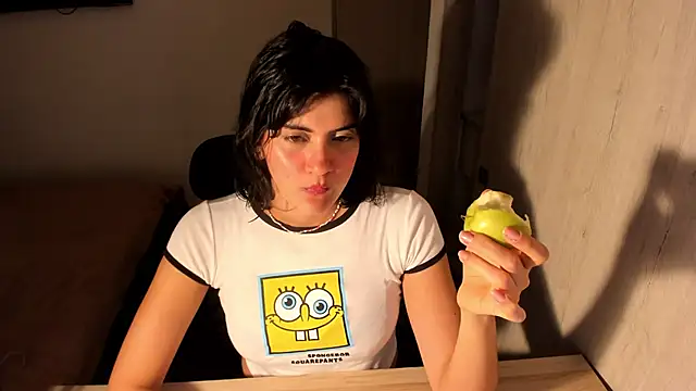 misstoya online show from May 11, 2026, 1:55 am