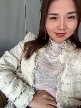 Efangfang online show from December 15, 2024, 7:35 am