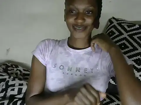 Pretty-emmie online show from January 25, 2025, 3:30 pm