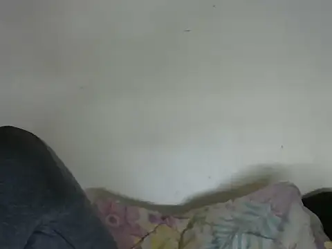 Pretty-emmie online show from September 15, 2025, 5:02 pm