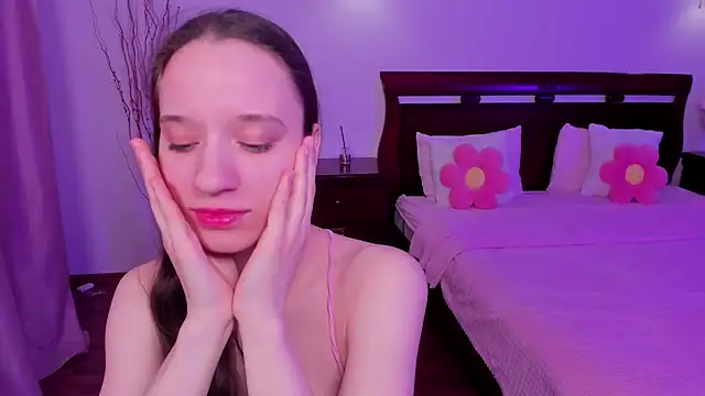 StaceySunny online show from March 12, 2026, 5:08 pm