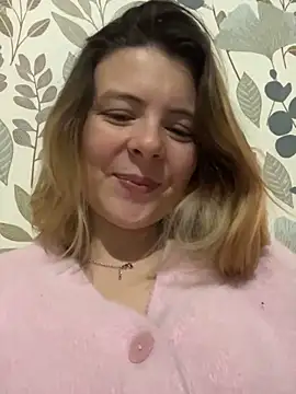 Snapshot of Nina_blain chatting on January 17, 2025, 8:45 am Nina blain online show from January 17, 2025, 8:45 am