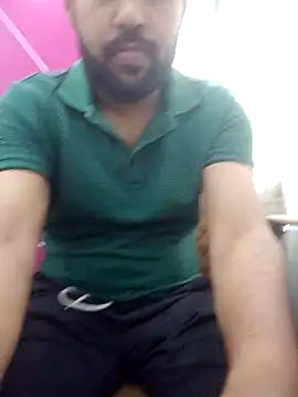 Snapshot of zakly69 chatting on November 3, 2025, 8:48 am zakly69 online show from November 3, 2025, 8:48 am