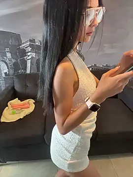 Snapshot of Valentcouple chatting on March 6, 2026, 7:43 pm Valentcouple online show from March 6, 2026, 7:43 pm