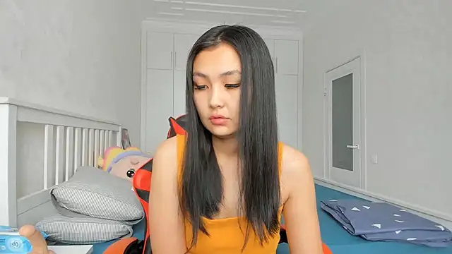 Missykitty01 online show from December 9, 2024, 8:33 am
