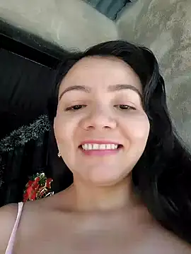 room 24funn online show from December 16, 2024, 1:32 pm