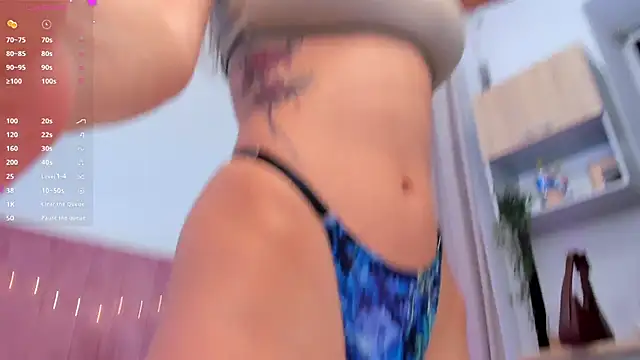 Snapshot of AprilWong chatting on January 8, 2025, 9:21 am AprilWong online show from January 8, 2025, 9:21 am