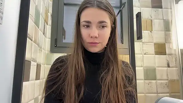 Mika Miller online show from November 7, 2025, 9:15 pm