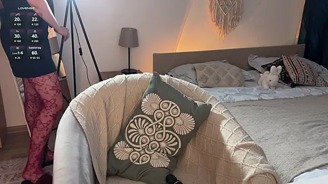 Snapshot of jennetdoll chatting on October 6, 2025, 12:35 pm jennetdoll online show from October 6, 2025, 12:35 pm