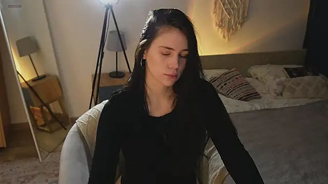 Snapshot of jennetdoll chatting on October 21, 2025, 1:23 pm jennetdoll online show from October 21, 2025, 1:23 pm