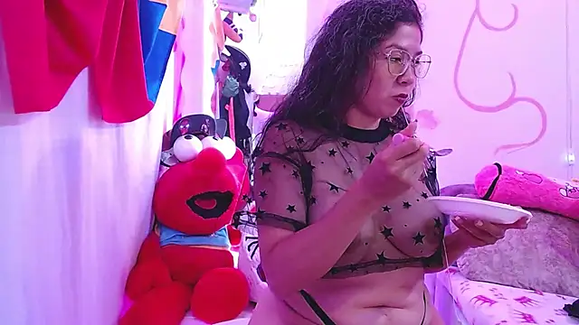 Snapshot of dainaflowers chatting on September 24, 2025, 3:54 am dainaflowers online show from September 24, 2025, 3:54 am