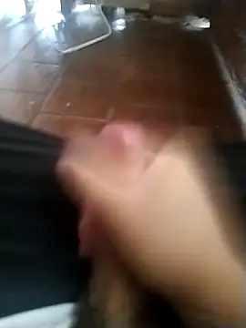 Snapshot of tuvergaarg chatting on January 7, 2026, 10:01 pm tuvergaarg online show from January 7, 2026, 10:01 pm